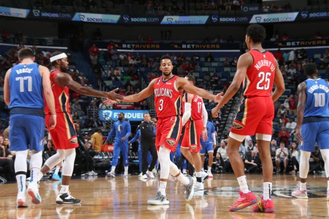 开云体育入口-三首发缺阵仍胜独行侠 鹈鹕9人出战8人得分上双